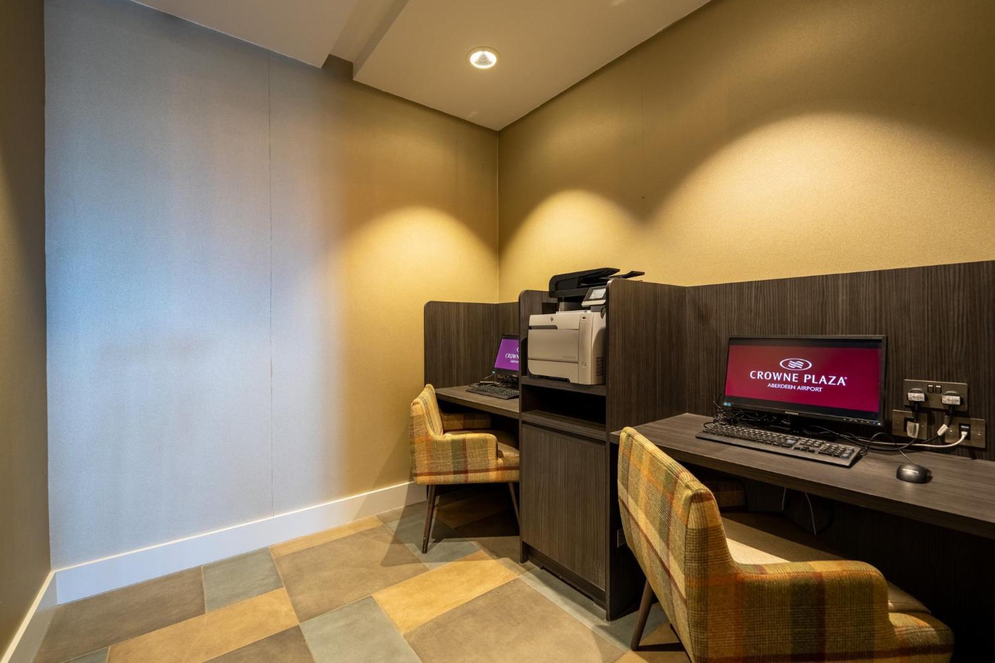 Crowne Plaza Aberdeen Airport By Ihg Dyce Esterno foto