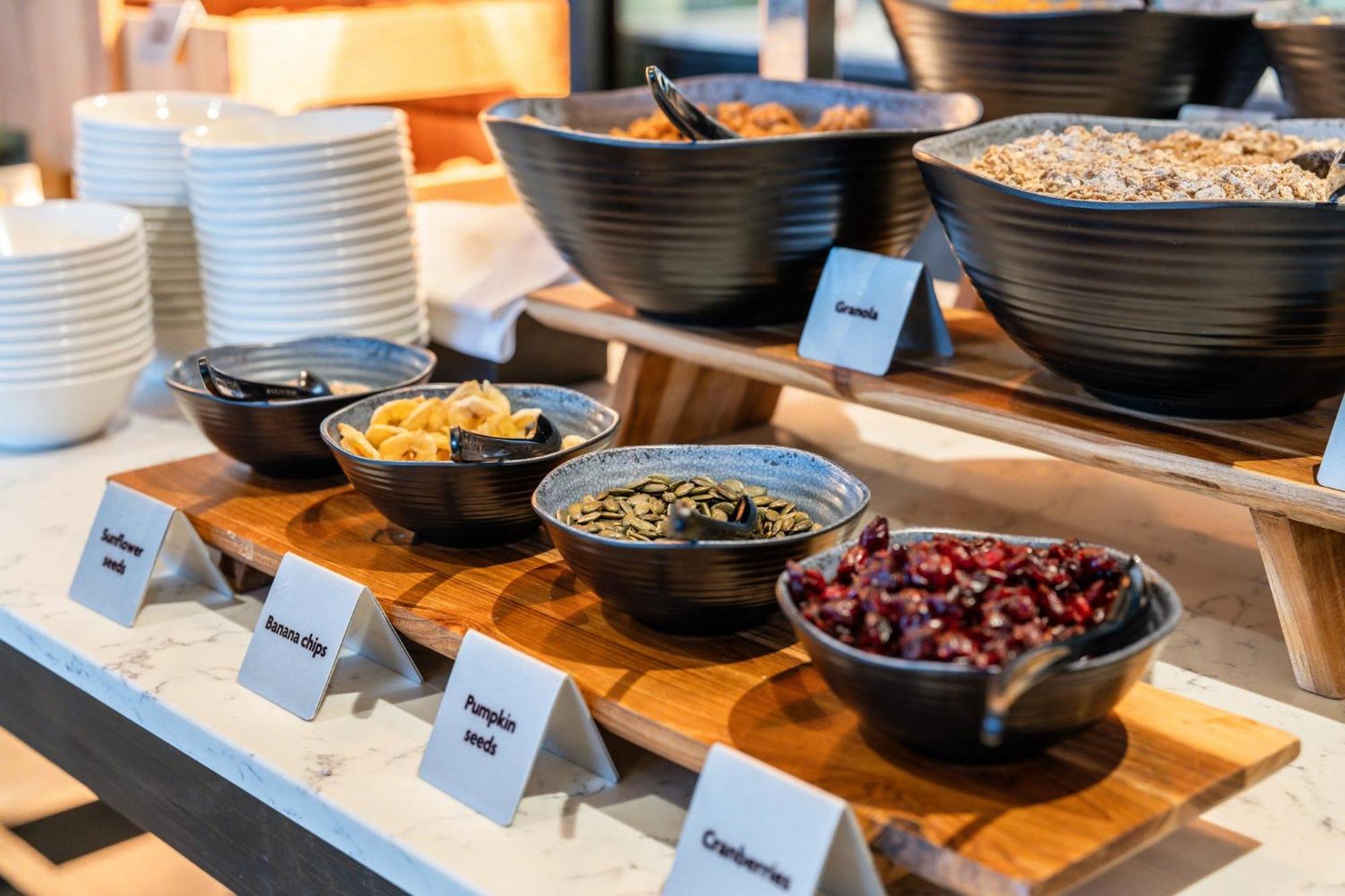 Crowne Plaza Aberdeen Airport By Ihg Dyce Esterno foto