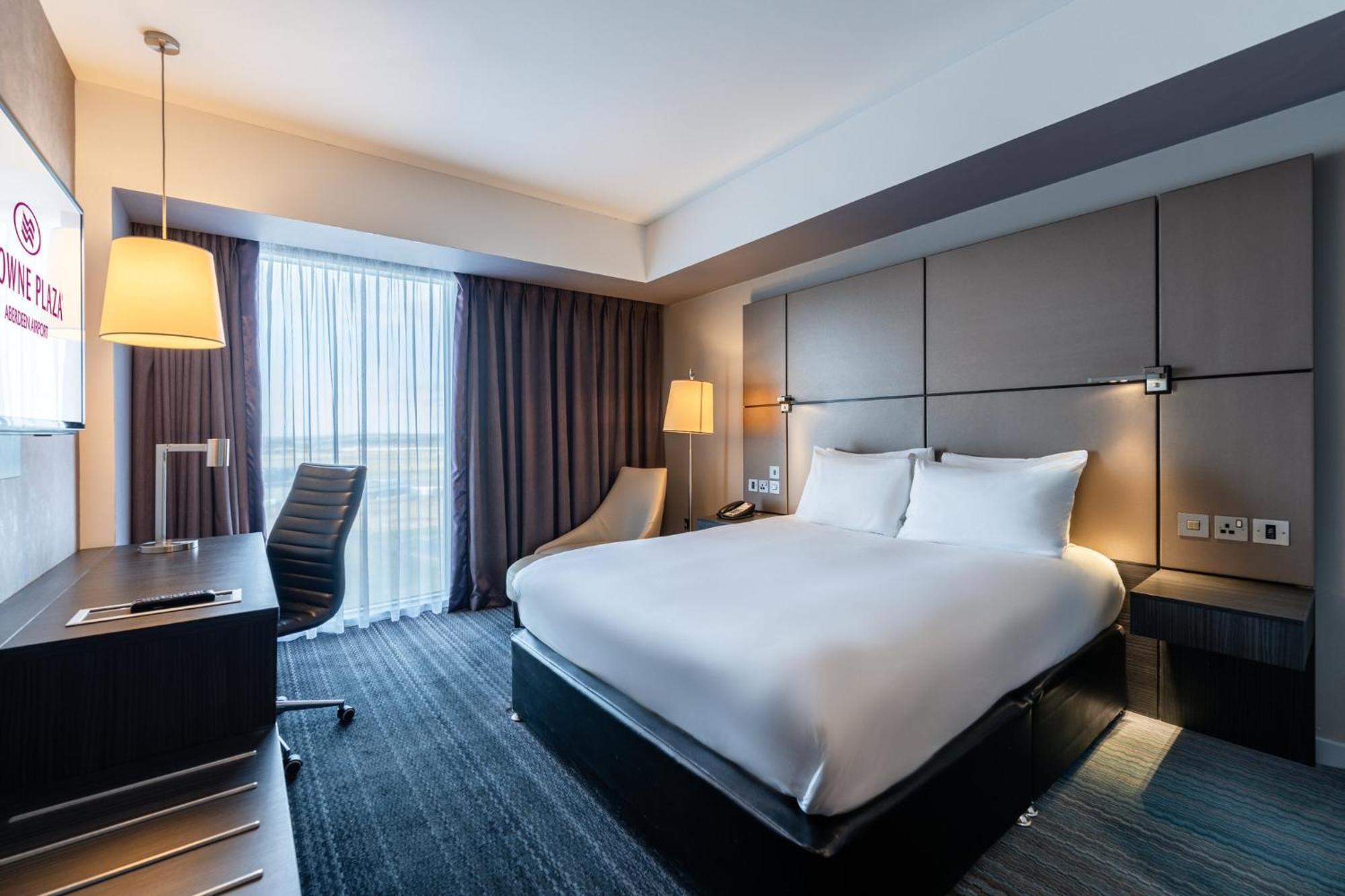 Crowne Plaza Aberdeen Airport By Ihg Dyce Esterno foto