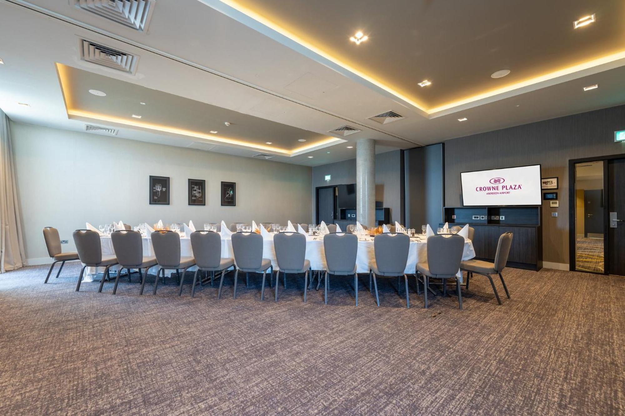 Crowne Plaza Aberdeen Airport By Ihg Dyce Esterno foto