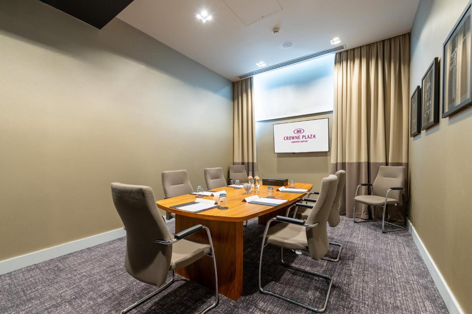 Crowne Plaza Aberdeen Airport By Ihg Dyce Esterno foto