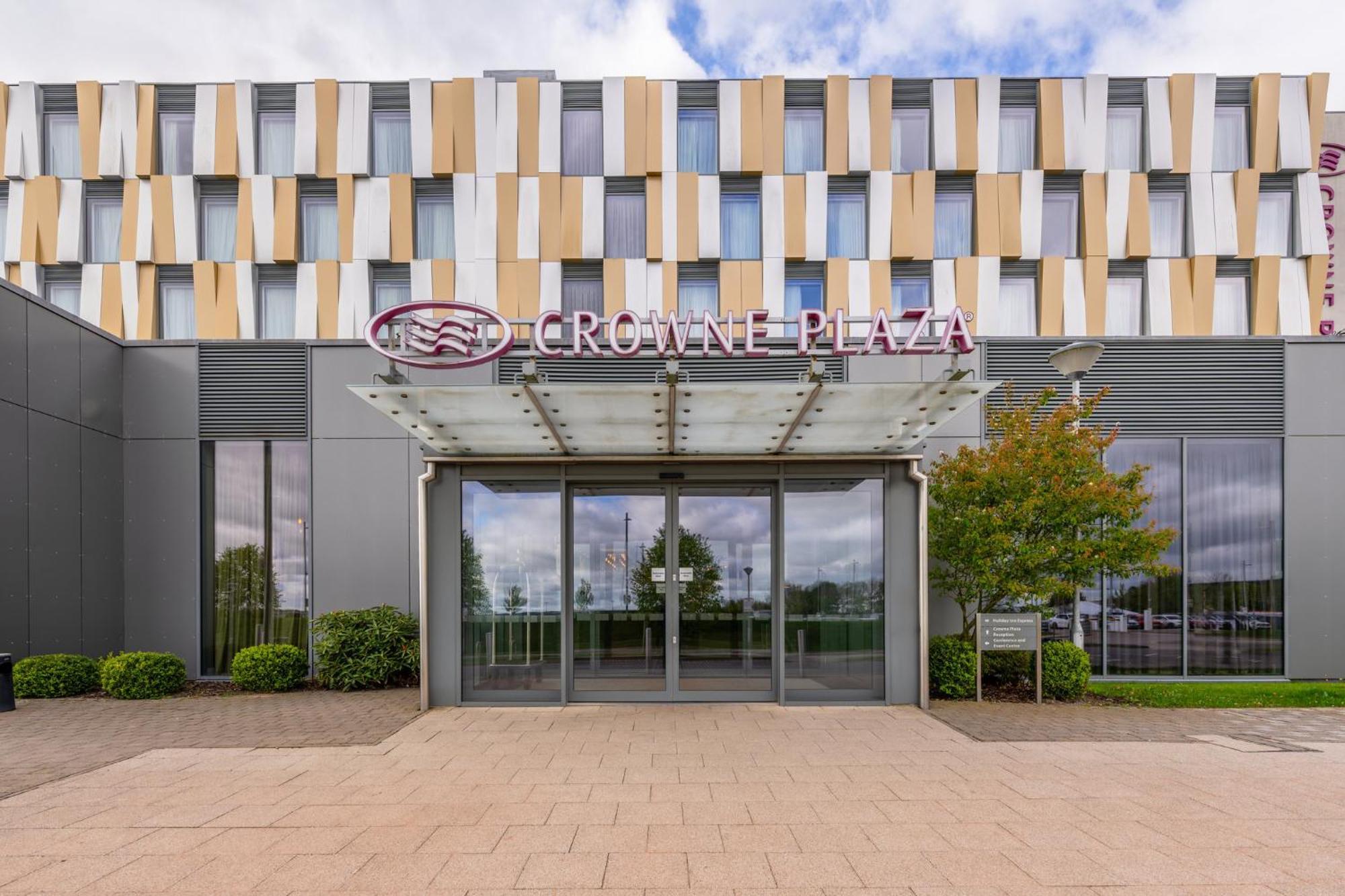 Crowne Plaza Aberdeen Airport By Ihg Dyce Esterno foto